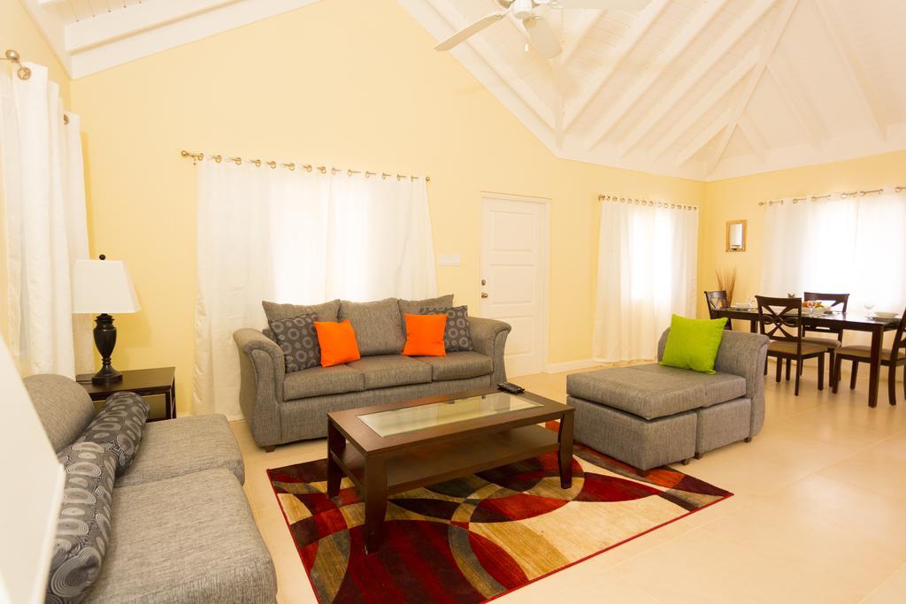 Villa @ The Palms Priory Luaran gambar