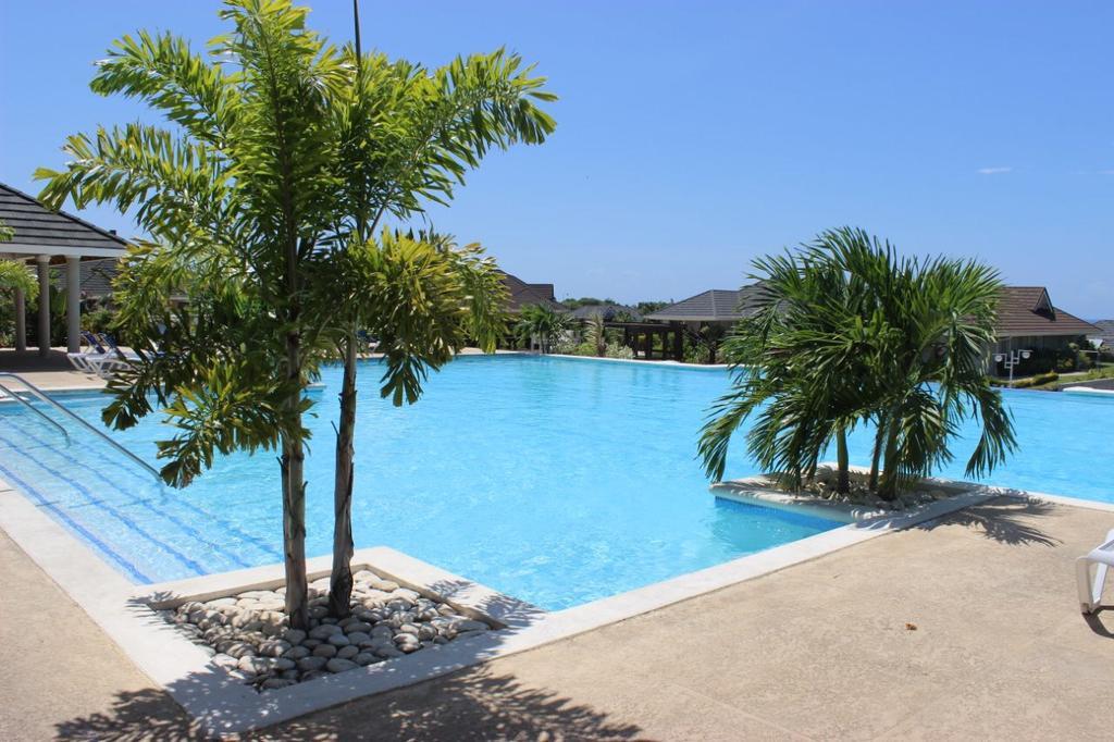 Villa @ The Palms Priory Luaran gambar