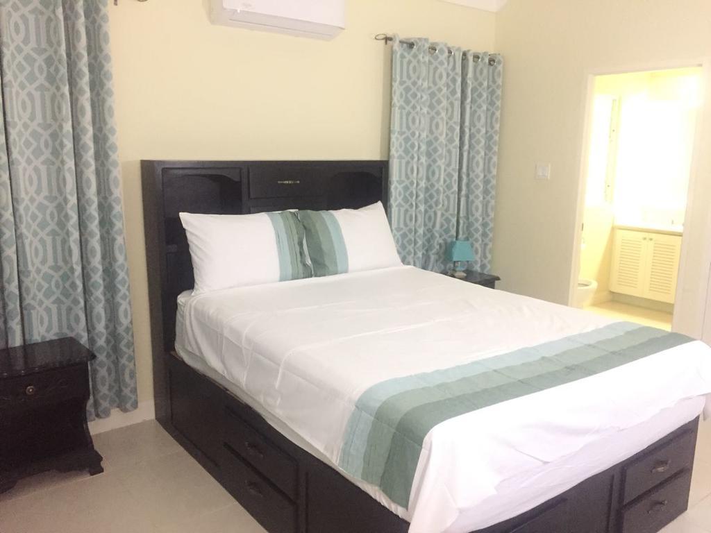 Villa @ The Palms Priory Luaran gambar
